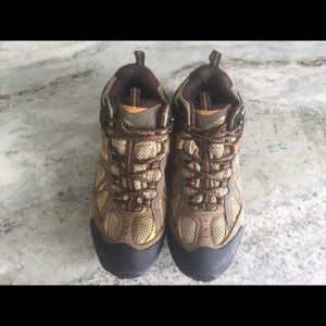 Mountrek Women’s Olympia Ridge Mid Hiking Boot